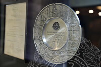 PANEL BY PANEL PAMERAN EVOLUSI MATAWANG