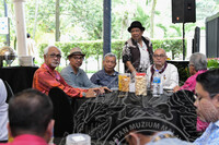 PROGRAM PERKONGSIAN ILMU ANTARA PESARA DAN KURATOR BAHARU JMM BERTEMAKAN SEPANJANG JALAN KENANGAN WARGA CAPING MUZIUM NEGARA