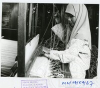 TENUNAN KAIN PAHANG & KELANTAN