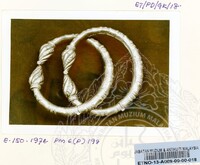 Perhiasan Diri Gelang Kaki