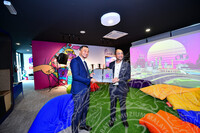 KUNJUNGAN HORMAT YBHG KETUA PENGARAH JMM KEPADA KETUA PEGAWAI EKSEKUTIF FINAS