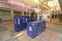 MENGAMBIL GAMBAR BAGI PROSES PENYERAHAN KOLEKSI CAMBODIA KEPADA KONTRAKTOR