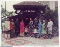 PAKAIAN TRADISIONAL JOHOR JILID 1 (131)