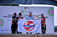 HMA 2024 - MAJLIS PERASMIAN SUKAN, ACARA SUKAN DI PADANG KOTA & PENYAMPAIAN HADIAH