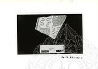 ARKEOLOGI SG. MAS, KEDAH SM, 32-3 / 93 VOL : 9 HP TRENCH & ARTIFAK TERPILIH