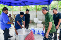 PROGRAM JOM KACAU BUBUR ASYURA ANJURAN SURAU AL FALAH, PKSR DAN PUSPANITA