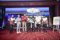 SAMBUTAN 60 TAHUN MUZIUM NEGARA - MALAYSIA BOOK OF RECORD MOST OKU STUDENT MAKING HANDCRAFT FROM RECYCLE MATERIAL