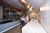 LAWATAN DELEGASI ISTERI PANGLIMA TENTERA LAUT SINGAPURA KE MUZIUM NEGARA