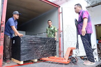 GAMBAR KOLEKSI DAN PENGENDALIAN PAMERAN GELARI 1