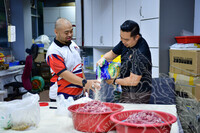 GOTONG ROYONG BUBUR LAMBUK DI SURAU AL- FALAH