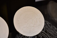 PANEL BY PANEL PAMERAN EVOLUSI MATAWANG