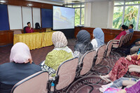 GAJI DI TIMBANG TARA OLEH  USTAZ DR NIDZHAM ABDUL KADIR
