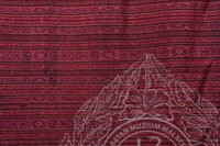 PENDOKUMENTASIAN KOLEKSI TEKSTIL BAGI PAMERAN ASEAN