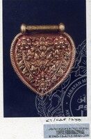 Perhiasan Diri Caping