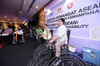 PROGRAM SISIPAN PAMERAN OPERA CINA