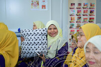 LAWATAN KEUSAHAWANAN KE TISH'S FOOD (PUSPANITA)