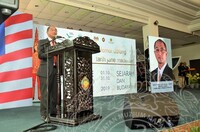 PERASMIAN PAMERAN KAZAKSTAN GOLDEN MAN