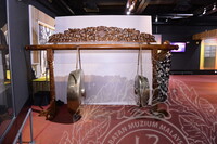 GAMBAR KOLEKSI TEMBAGA