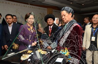 PERASMIAN PAMERAN KAZAKSTAN GOLDEN MAN