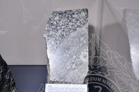 PENDOKUMENTASIAN ARTIFAK GALERI A MUZIUM NEGARA