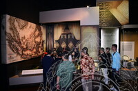 LAWATAN MR. GUAN JUN, MAJOR GENERAL OF THE EQUIPMENT DEVELOPMENT DEPARTMENT, MINISTRY OF NATIONAL DEFENSE OF CHINA DAN DELEGASI KE MUZIUM NEGARA