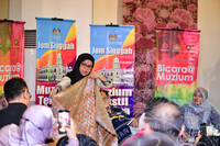 PROGRAM BICARA@MUZIUM EKSPLORASI & KEINDAHAN PEWARNAAN SEMULAJADI PADA TEKSTIL DI GALERI SAINDERA, MUZIUM TEKSTIL NEGARA