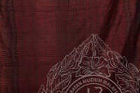 PENDOKUMENTASIAN KOLEKSI TEKSTIL BAGI PAMERAN ASEAN