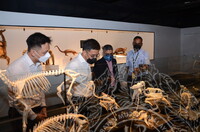 LAWATAN YB TUAN WONG HON WAI APB. BENDERA