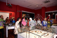 MAJLIS PERASMIAN PAMERAN RAHSIA KEBAYA DI MUZIUM TEKSTIL NEGARA DISEMPURNAKAN OLEH TENGKU PERMAISURI SELANGOR, DYMM TENGKU PERMAISURI HAJAH NORASHIKIN (ALBUM 1)