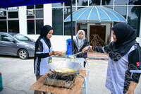 PROGRAM JOM KACAU BUBUR ASYURA ANJURAN SURAU AL FALAH, PKSR DAN PUSPANITA