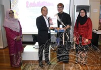 MAJLIS PERASIMAN PAMERAN REMINI SCENCES OF ORIGINS UNFOLDING CULTURA NARRATIVES EXHIBITION,PAMERAN UITM DAN MTN