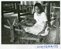 TENUNAN KAIN PAHANG & KELANTAN