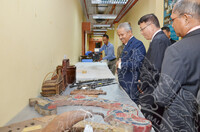 LAWATAN KERJA YBhg. DATO DR.NOOR ZARI BIN HAMAT KE JABATAN MUZIUM MALAYSIA (ALBUM 1)