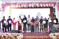 NOSTALGIA ANAK KAMPUNG (PERTANDINGAN KARAOKE RAJA SEHARI)