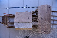 FOTO DOKUMENTASI PENILAIAN AWAL FIZIKAL DAN KONDISI KOLEKSI YANG DISUMBANGKAN KEPADA JMM