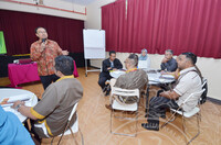 KURSUS MENGENAL SENJATA BERKINSKRIPSI OLEH TENGKU AHMAD RIDHUADIN