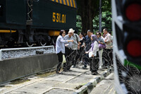 MESYUARAT IDENTIFIKASI KOLEKSI SERAMIK WHITEWARE (QINGBAI)