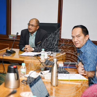 MESYUARAT AKRAB DI BILIK MESYUARAT PETALA INDERA , JMM