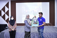 KURSUS PEMERKASAAN SAHSIAH DIRI (TEAM BUILDING) DI PARADISE VALLEY RESORT BROGA, SEMENYIH