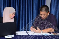 BENGKEL SEKTOR PERMUZIUMAN