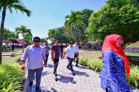 LAWATAN KERJA YB MENTERI  DATUK AARON AGO DAGANG,  KEMENTERIAN PERPADUAN KE MUZIUM KOTA LUKUT