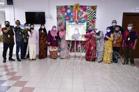 MAJLIS PERSARAAN PUAN ZALEHA BINTI TASRIB DIHADAPAN BILIK DATO KP