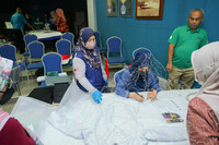 BENGKEL KONSERVASI TEKSTIL : PENJAGAAN PAKAIAN ISTIADAT PREVENTIF DAN KURATIF