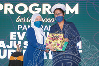 Program Bersempena Pameran Evolusi Baju Seragam Jururawat