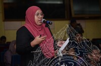 BICARA MUZIUM MEMBONGKAR KHAZANAH SILAM