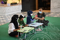 BENGKEL MEMBUAT BUNGA TELUR