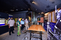 LAWATAN DELEGASI ISTERI PANGLIMA TENTERA LAUT SINGAPURA KE MUZIUM NEGARA