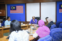 KUNJUNGAN HORMAT PENGARAH LEMBAGA MUZIUM NEGERI PERAK  KE JABATAN MUZIUM NEGARA