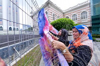 BENGKEL IKAT & CELUP EKSPRESI WARNA JALUR GEMILANG DI MUZIUM TEKSTIL