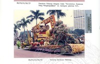 PESTA FLORA 1996 (PERARAKAN FLORA 1996 DIRASMIKAN OLEH MENTERI KEBUDAYAAN, KESENIAN DAN PELANCONGAN DATUK SABBARUDDIN CHIK BERTEMPAT DI DATARAN MERDEKA PADA 14.7.1996)